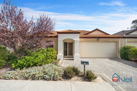 1b Elizabeth St, East Cannington, WA 6107