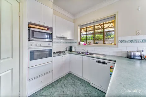 Property photo of 9 Kate Close Kennington VIC 3550