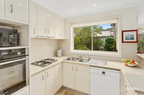 Property photo of 40 Childs Circuit Belrose NSW 2085