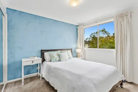 Property photo of 40 Childs Circuit Belrose NSW 2085