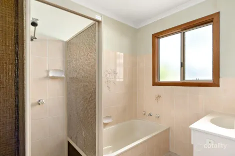 Property photo of 8 Wombat Street Gunning NSW 2581