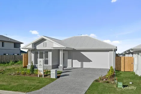 12 Greenside St, Victoria Point, QLD 4165