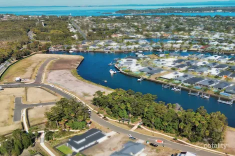 7 Midyim Ct, Banksia Beach, QLD 4507