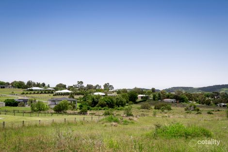 Property photo of 17 Ridgevale Drive Regency Downs QLD 4341