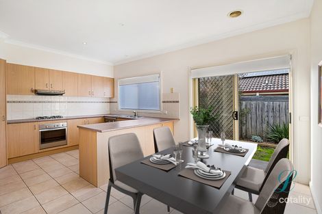 Property photo of 1/28 Charter Road East Sunbury VIC 3429