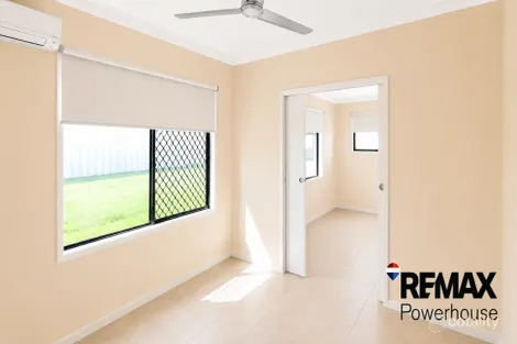 Property photo of 169 Timberlea Drive Bentley Park QLD 4869