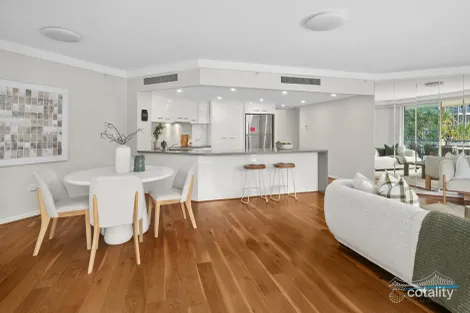 Property photo of 19/42 Ferry Street Kangaroo Point QLD 4169