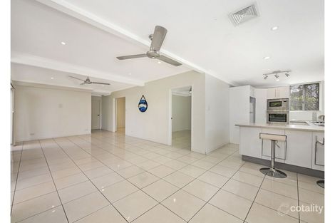 Property photo of 16 Omeo Street Macgregor QLD 4109