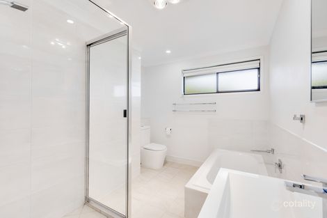 Property photo of 22 Barrymount Crescent Mount Lofty QLD 4350
