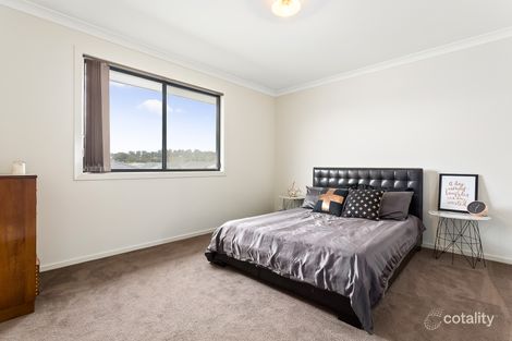 Property photo of 28 Valencia Boulevard Doreen VIC 3754
