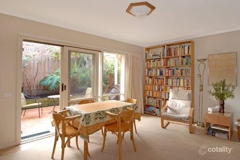Property photo of 2/49 Middlesex Road Surrey Hills VIC 3127
