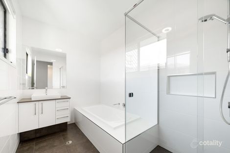 Property photo of 37 Francis Street Ormiston QLD 4160