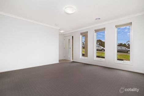 Property photo of 12 Walker Crescent Eaglehawk VIC 3556