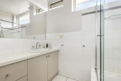 Property photo of 12/33 Albion Road Box Hill VIC 3128