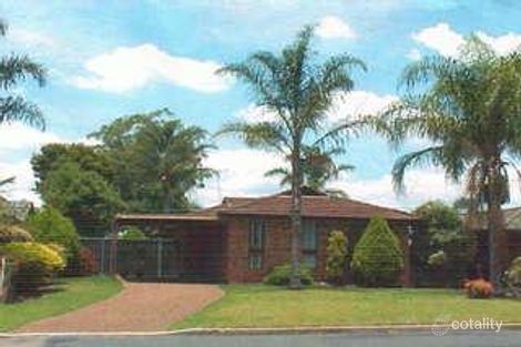 27 Stromeferry Cres, St Andrews, NSW 2566