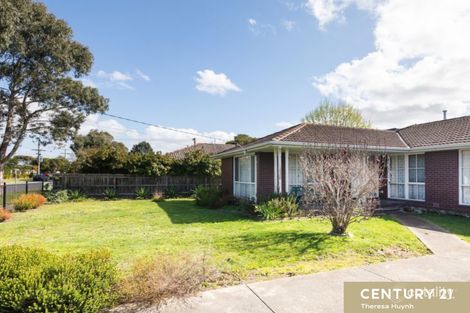 Property photo of 35 Cranbourne Drive Cranbourne VIC 3977