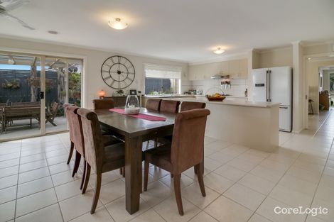 Property photo of 3 Holly Place Carrum Downs VIC 3201
