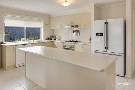 Property photo of 3 Holly Place Carrum Downs VIC 3201