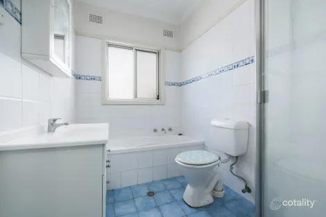 Property photo of 27 Doyle Road Revesby NSW 2212