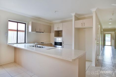 Property photo of 5 Grampians Close Forest Lake QLD 4078