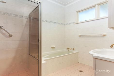 Property photo of 18 Valley View Crescent North Epping NSW 2121