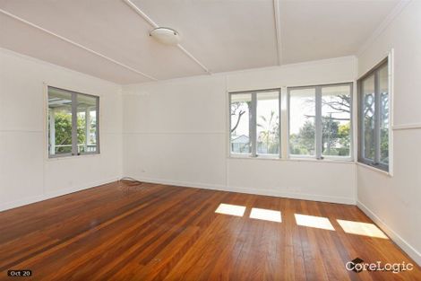 Property photo of 28 Bushing Street Wynnum West QLD 4178