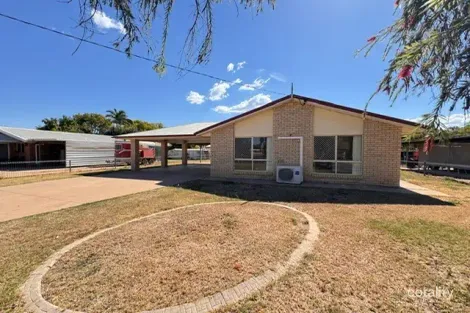 Property photo of 22 Eubar Place Emerald QLD 4720