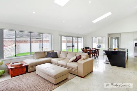 Property photo of 5 Illallangi Close Armidale NSW 2350