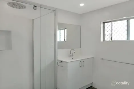 Property photo of 15 Allamanda Crescent Annandale QLD 4814