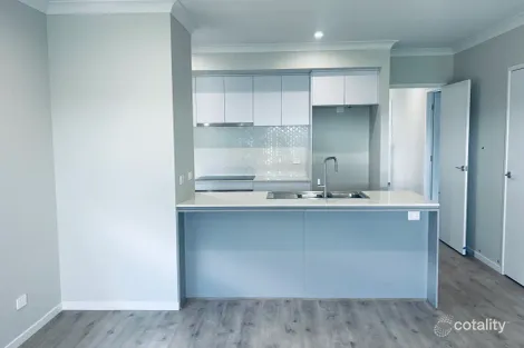 Property photo of 21 Begonia Street Deebing Heights QLD 4306