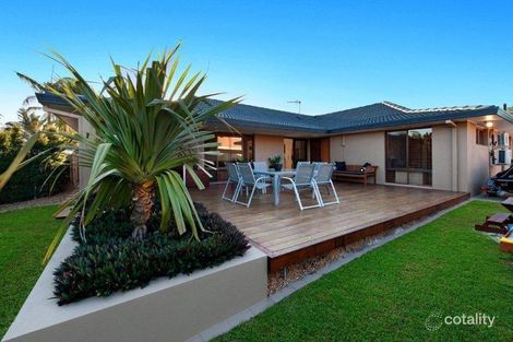 8 Gladiolus Ct, Hollywell, QLD 4216