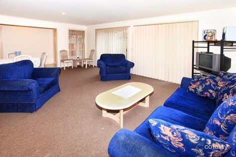 Property photo of 2/15 Churchill Avenue Tullamarine VIC 3043