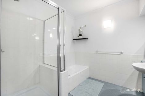 Property photo of 11/14 Charles Street Cairns North QLD 4870