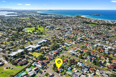 Property photo of 35 William Avenue Warilla NSW 2528
