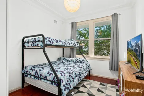 Property photo of 35 William Avenue Warilla NSW 2528