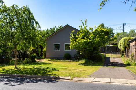 Property photo of 6 Nimbin Street Narrabundah ACT 2604