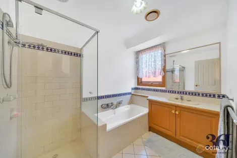 Property photo of 324 Hogans Road Hoppers Crossing VIC 3029