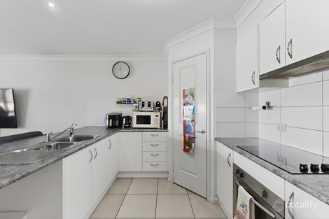 Property photo of 1/13 Robert Street Loganlea QLD 4131