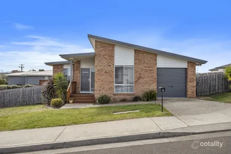 Property photo of 2 Barilla Court Midway Point TAS 7171