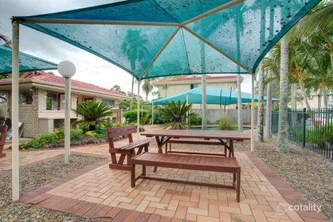 Property photo of 11/9 Lawrence Close Robertson QLD 4109