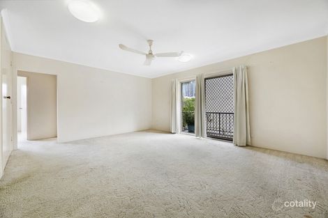 Property photo of 2/15 Lather Street Southport QLD 4215