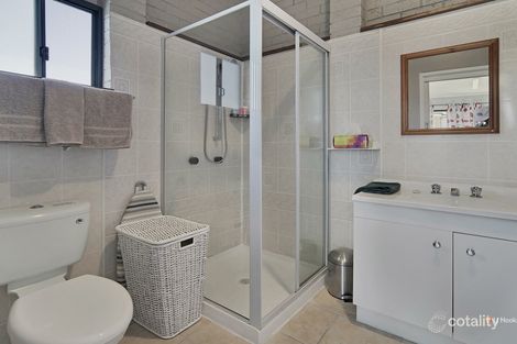 Property photo of 242 Walmer Avenue Sanctuary Point NSW 2540