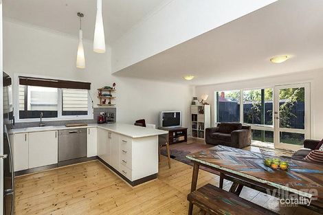 Property photo of 11 Pentland Parade Seddon VIC 3011