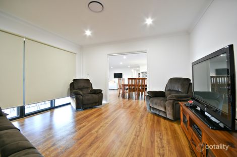 Property photo of 65 Lakeside Circuit Dubbo NSW 2830