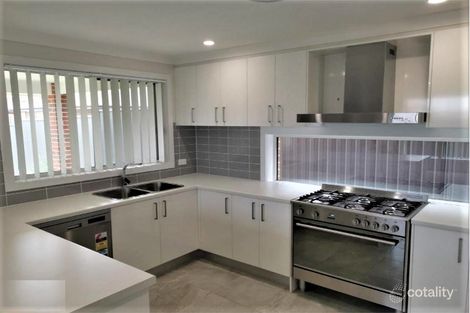 Property photo of 25 Mulumulung Street Austral NSW 2179