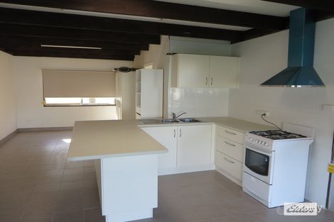 17 Cedar Cres, Griffith, NSW 2680