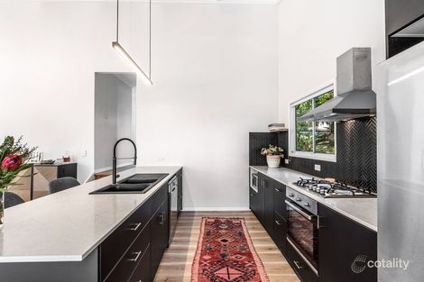 Property photo of 11 Primrose Parade Wynnum QLD 4178