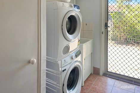 Property photo of 8 Dean Court Urraween QLD 4655