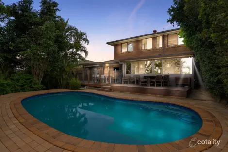 8 Gabrielle Ct, Albany Creek, QLD 4035