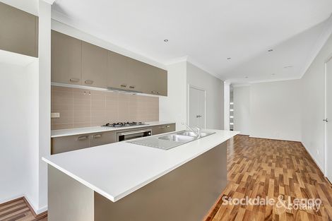 Property photo of 22 Abloom View Mickleham VIC 3064